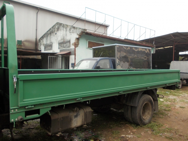 Bán xe tải Isuzu 6 tấn FRR90N thùng bạt đời 2016