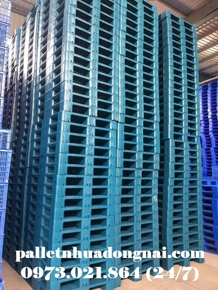 Pallet nhựa cũ tại Cà Mau, liên hệ 0973021864 (27/4)