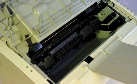 Máy in laser HP P1102 hạn chế tình trạng kẹt giấy