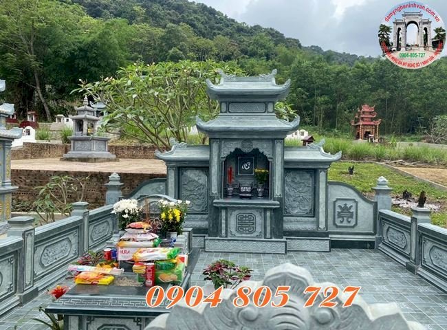 Lăng mộ bằng đá xanh rêu bán tại Sơn La