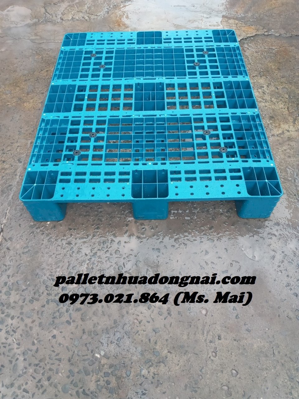 Pallet nhựa cũ giá rẻ - Pallet nhựa Thanh Phát