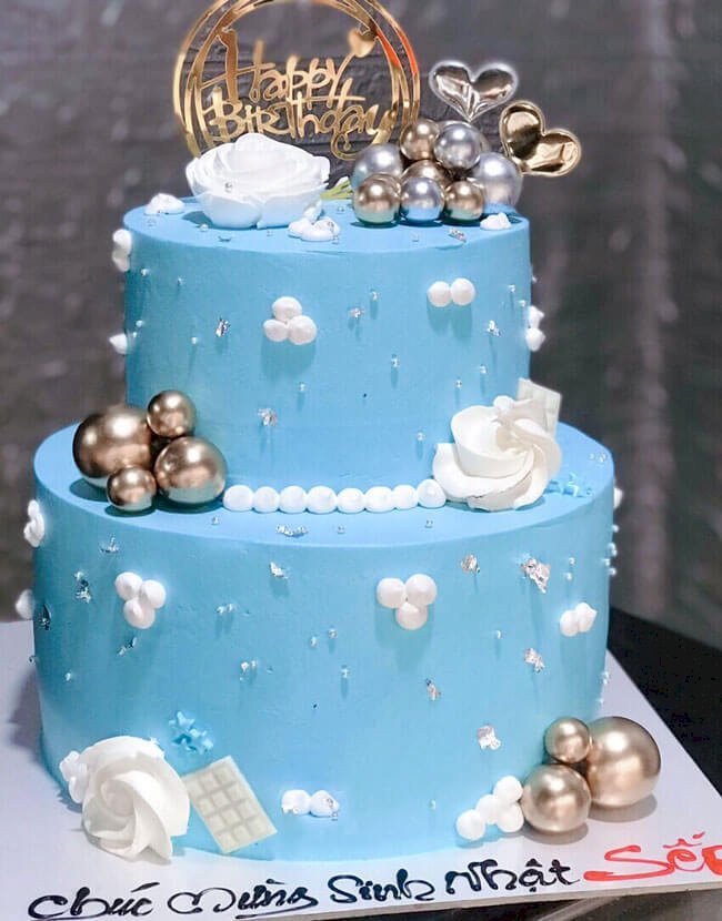 Bánh sinh nhật người yêu 2 tầng đơn giản màu xanh đơn giản
