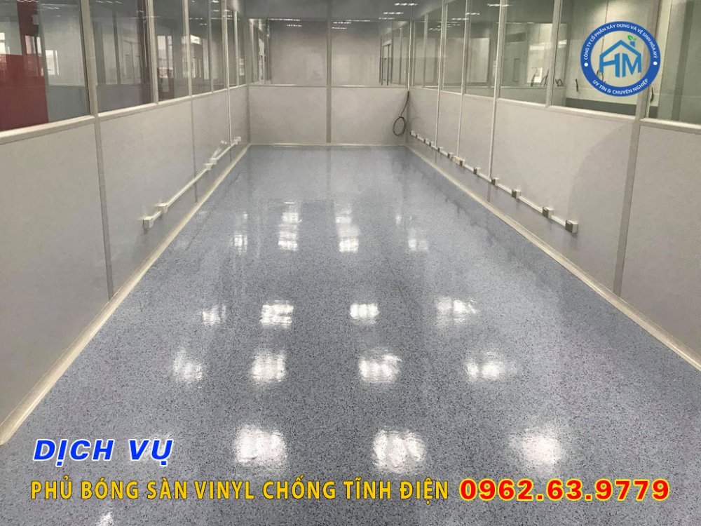 sàn vinyl chống tĩnh điện mới lắp đặt