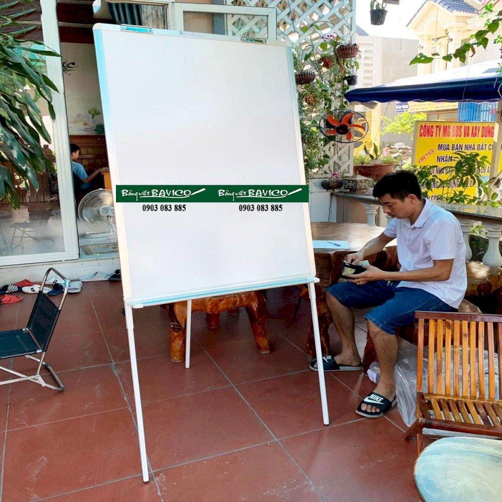 BẢNG FLIPCHART 3 CHÂN