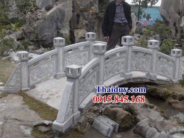 Mẫu hàng rào lan can nhà thờ khu di tích bằng đá xanh Thanh Hóa chạm khắc chữ tinh xảo