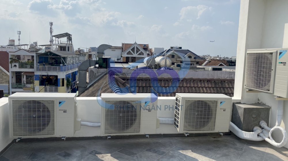 Dàn nóng Daikin được đánh giá ít ồn và chạy êm