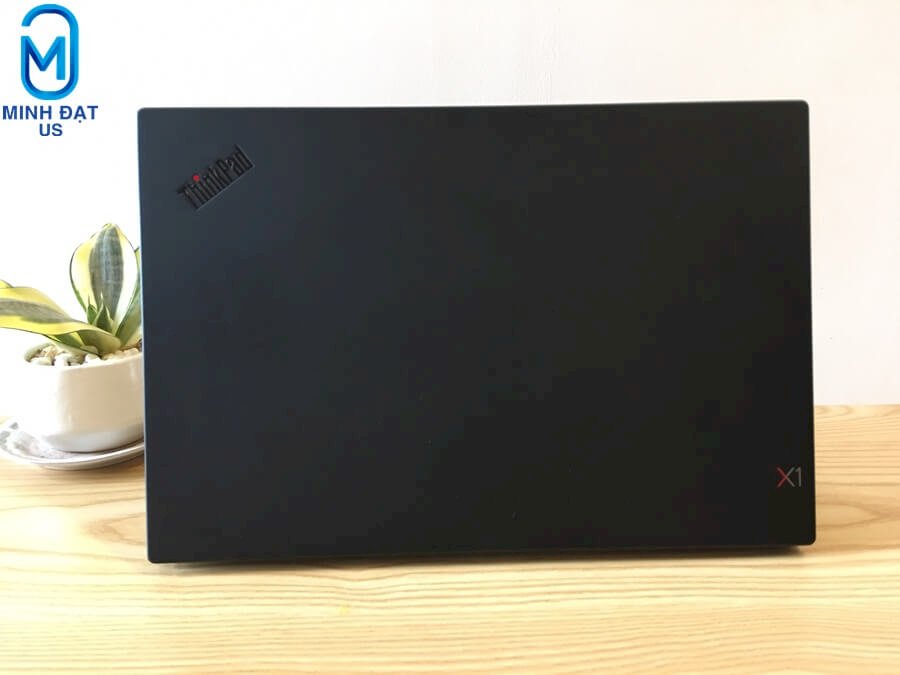 ThinkPad X1 Carbon Gen 7 i5-3