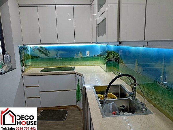 Tranh kính 3D ốp bếp phong cảnh biển