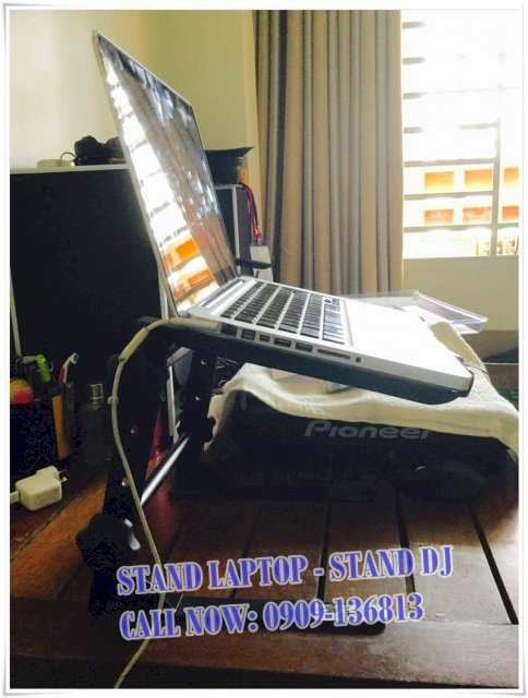 Bán Kệ Đứng Dùng Để Laptop (Laptop Stand, Dj Stand) Tiện Dụng Dễ Dàng Di  Chuyển