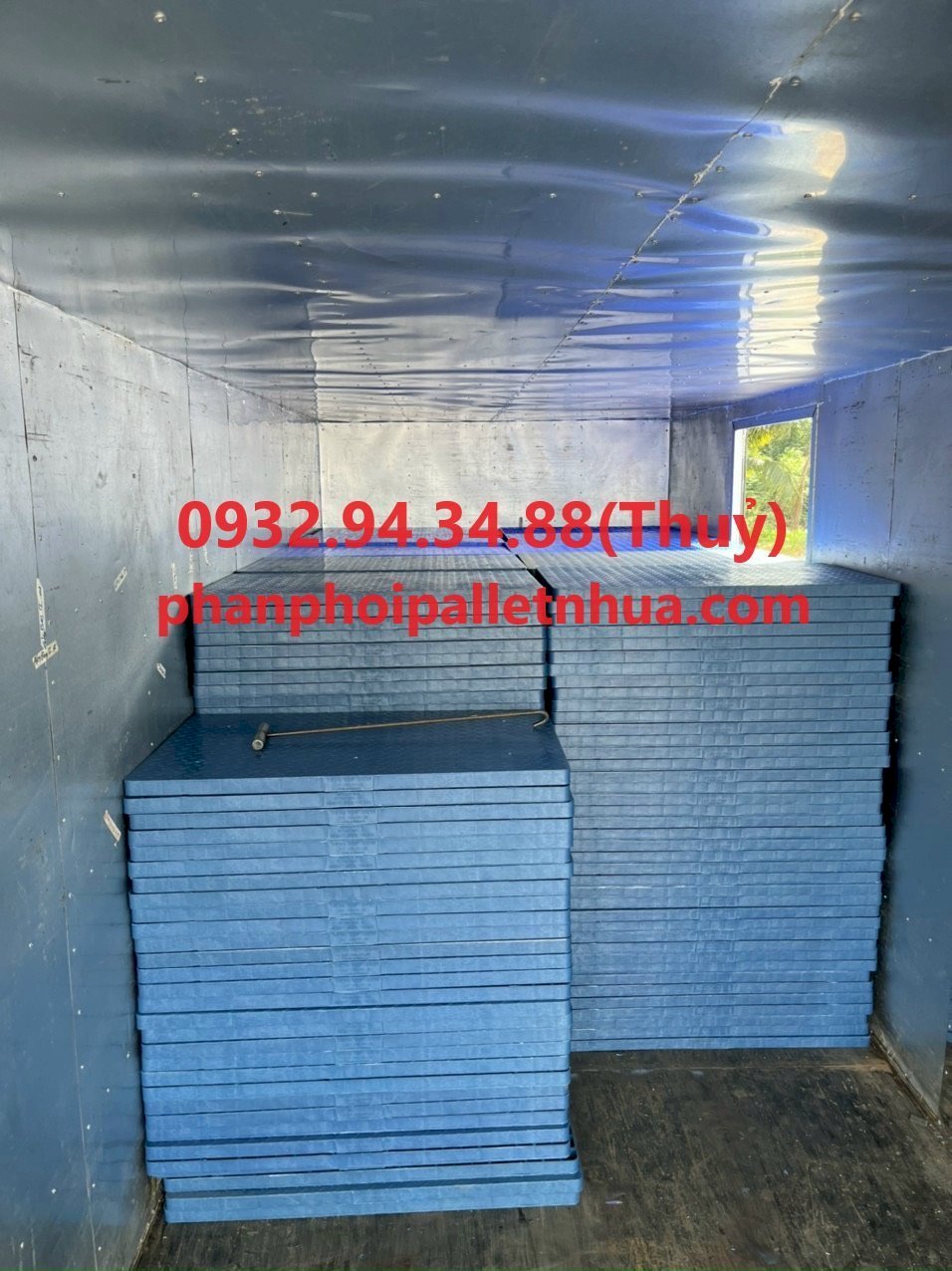 Giá pallet nhựa nhập khẩu là bao nhiêu?