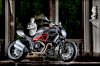 Ducati Diavel Carbon 2011 - Ảnh 12