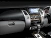 Mitsubishi Challenger Wagon 2.5 LS 4WD MT 2011 - Ảnh 3