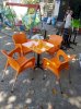Bộ bàn ghế cafe nhựa màu cam - Ảnh 5
