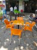Bộ bàn ghế cafe nhựa màu cam - Ảnh 2