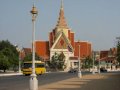 Cambodia - Cung điện hoàng gia - chùa Bạc-Vàng - khởi hành bằng đường bộ 2 ngày 1 đêm