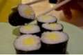 Nori sushi cuốn trứng