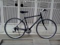 Xe đạp thể thao Specialized màu đen size M