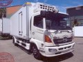 Xe tải đông lạnh Hino FC9JJSW 6.4 tấn