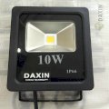Đèn pha Led 10W dẹp đen Daxin