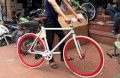 Xe Đạp Fixed Gear Trung Cấp (Trắng Đỏ)