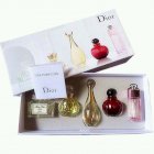 Bộ 5 chai nước hoa mini Dior (5ml/chai)