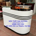 Bàn quầy lễ tân QLT12 nền trắng kẻ ngang đen - Nội Thất Đại Dương