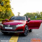 Ô tô điện Volkswagen Arteon bản quyền sơn đỏ Arteon-D