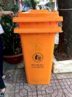 thùng rác công cộng 120 lít màu cam