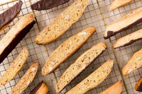 Cách Làm Bánh Biscotti Nguyên Cám Đơn Giản Tại Ngay Nhà Của Bạn