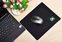 Bàn di chuột Logitech thường