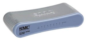 SMC FS8 - 8 port 10/100Mbps Fast  Ethernet Desktop Switch