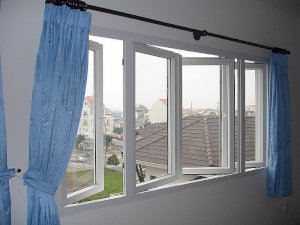 Cửa sổ nhựa cánh mở quay Việt Pháp-WD01