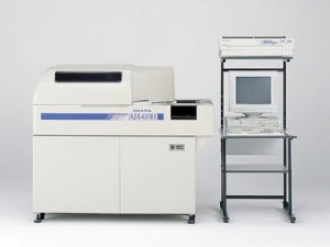 Máy phân tích sinh hoá bán tự động AU-400