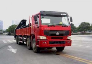 Xe tải cẩu Dongfeng ZZ1317M4669W 13.1 tấn