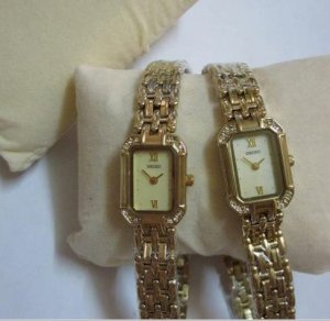 Đồng hồ đôi Seiko máy Nhật D018