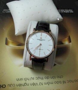 Đồng hồ Trung Quốc Omega kim mặt tròn dây da D089