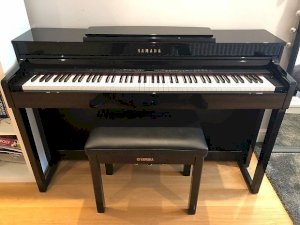 Đàn piano Yamaha CLP 440R