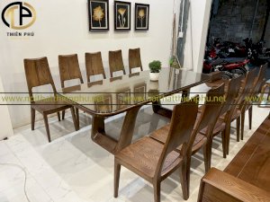 Bộ bàn ăn nguyên tấm gỗ Sồi Nga 10 ghế  bàn kích thước D220xR100xC75cm