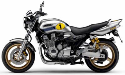 YAMAHA XJR1300