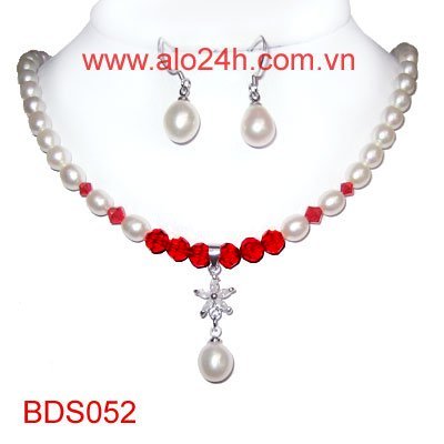 Vòng cổ hoa tai ngọc trai pha lê Áo Swarovski-BDS052