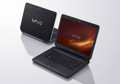 Sony Vaio VGN-CS390JAB (Intel Core 2 Duo T6500 2.1Ghz, 3GB RAM, 320GB HDD, VGA Intel GMA 4500MHD, 14.1 inch, Windows Vista Home Premium)