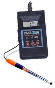 Máy đo độ pH cầm tay Apel PH-62K