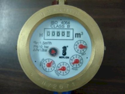 Đồng hồ đo nước lạnh Merlion LXSG-15E cấp B, thân gang, từ, đa tia