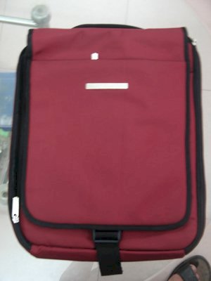 Túi laptop Samsonite màu đỏ