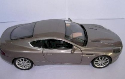 Mô hình oto Aston Martin DB9