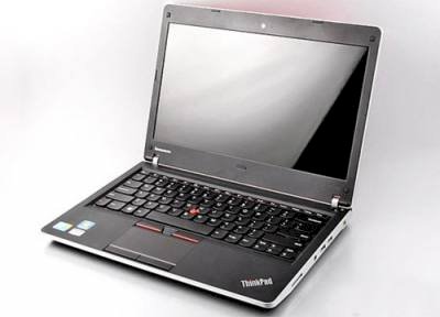 ThinkPad Edge 13 Midnight Black glossy (019728U) (AMD Athlon Neo X2 Dual-Core L325 1.5GHz, 2GB RAM, 250GB HDD, VGA ATI Radeon HD 3200, 13.3 inch, Windows 7 Home Premium) 