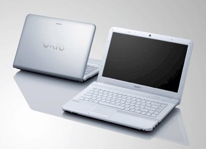 Sony Vaio VPC-EA12EN/WI (Intel Core i3-330M 2.13GHz, 2GB RAM, 320GB HDD, VGA Intel HD Graphics, 14 inch, Windows Home Basic)