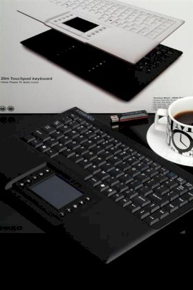 Visenta Wireless Keyboard with Touchpad 2.4 Ghz (Black)