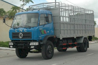 Xe tải thùng Dongfeng Hồ Bắc CNC 7,5T YC4E140-30