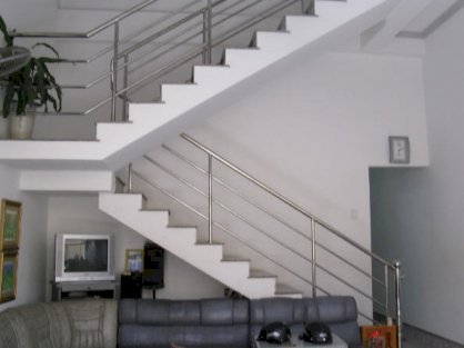Cầu thang Inox CT-AT01